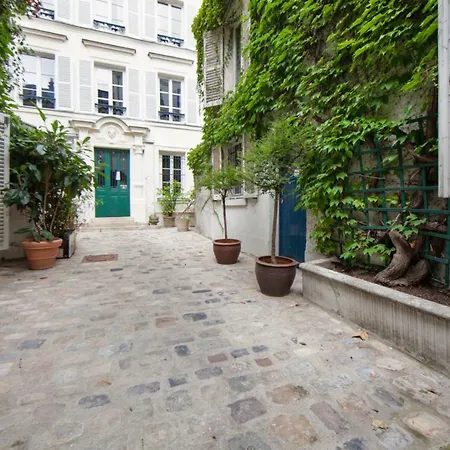 Luckey Homes - Rue Germain Pilon Апартаменты