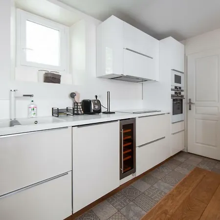 Luckey Homes - Rue Germain Pilon Апартаменты *